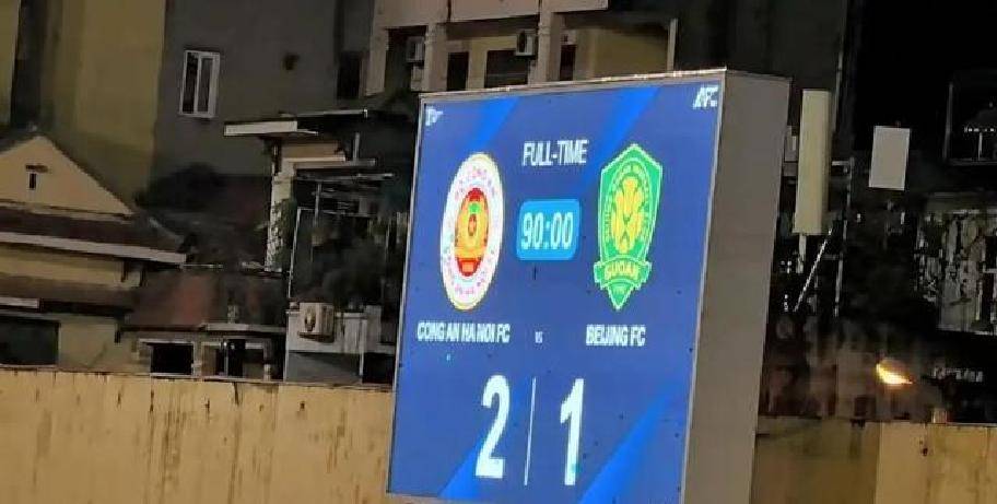 关于法甲集结日再迎强敌，塞维利亚刷新队史纪录，主帅态度：质疑声仍在，阵容厚度经受考验的信息爱游戏官方入口